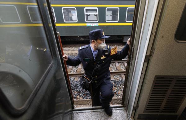 乘务“老兵”的最后一个春运 乘务“老兵”的最后一个春运