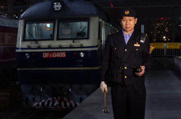 乘务“老兵”的最后一个春运 乘务“老兵”的最后一个春运