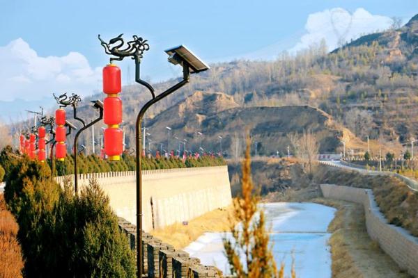 陕西府谷县木瓜镇：阔步振兴路 乡村展新颜