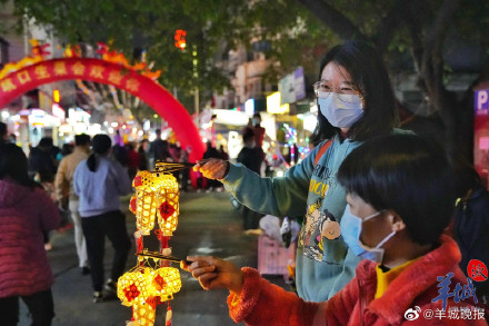 阔别三年，广州荔湾区坑口生菜会热闹回归