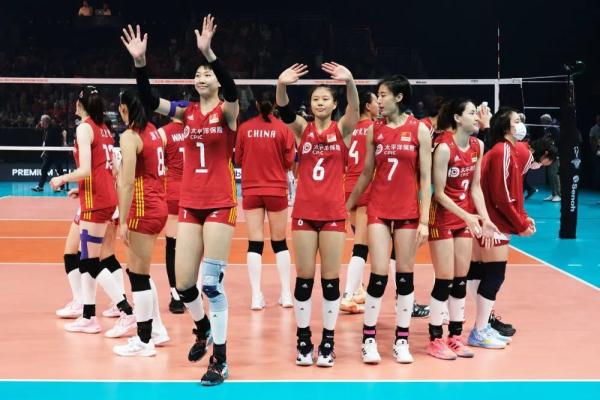 中国女排主教练蔡斌：我们还能继续往前冲