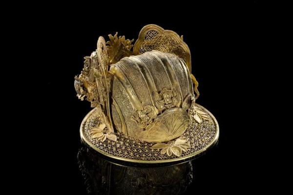 多图“预警”！香港故宫文博馆将迎来一场金灿灿的展览→