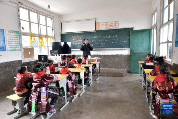 深山瑶寨“微小学”的新学期
