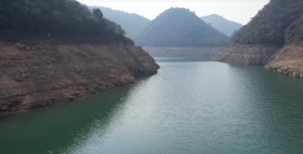 贵阳市降水量突破60年来最低值,红枫湖水位比去年低2.8米!这件事刻不容缓...... 贵阳市降水量突破60年来最低值,红枫湖水位比去年低2.8米!这件事刻不容缓......