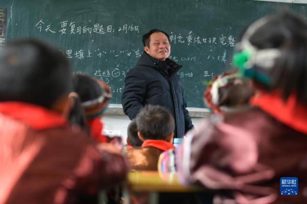 深山瑶寨“微小学”的新学期