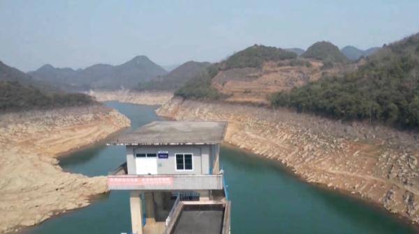 贵阳市降水量突破60年来最低值,红枫湖水位比去年低2.8米!这件事刻不容缓...... 贵阳市降水量突破60年来最低值,红枫湖水位比去年低2.8米!这件事刻不容缓......