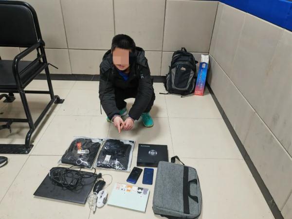 男子专偷集体宿舍 流窜作案“栽”仙桃 男子专偷集体宿舍 流窜作案“栽”仙桃