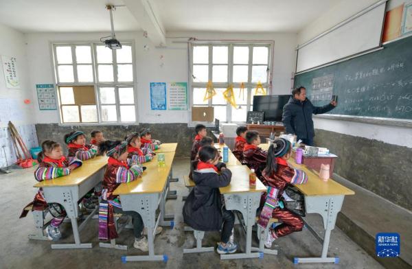 深山瑶寨“微小学”的新学期