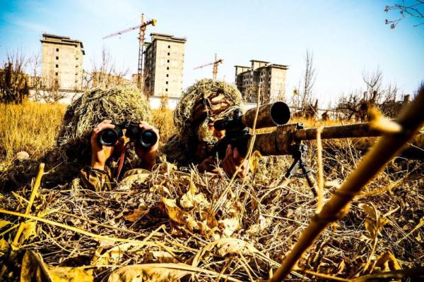 直击武警特战队员实战化反恐演练现场