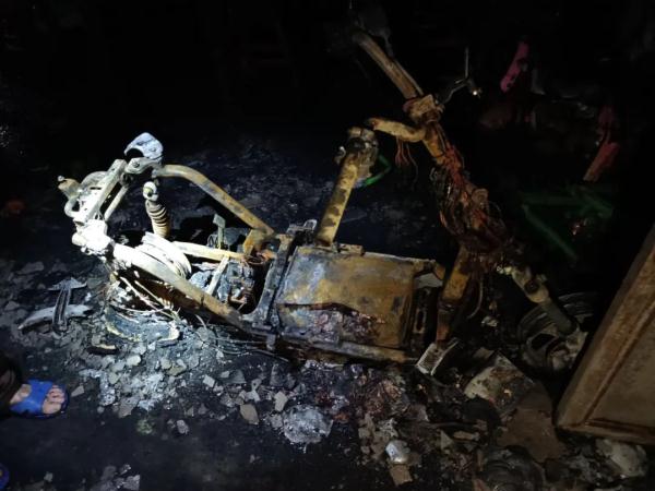 凌晨,福建一居民家中起火!又是因为它… 凌晨,福建一居民家中起火!又是因为它…