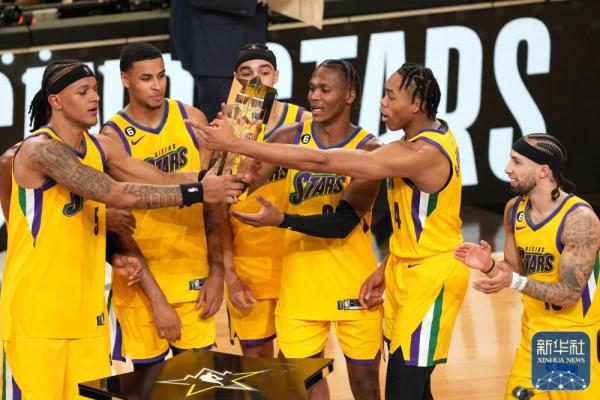 NBA全明星｜新秀赛：加索尔队夺冠