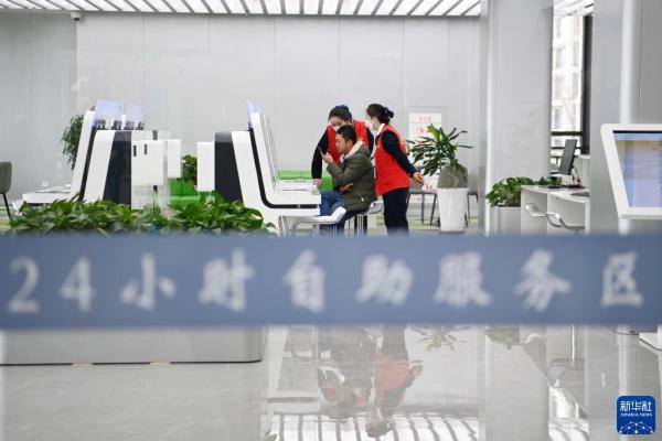 甘肃武威：政务服务高效能 惠企利民获好评