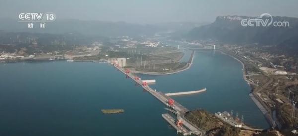 奋进的春天 | 光伏产业链各环节产量再创历史新高 奋进的春天 | 光伏产业链各环节产量再创历史新高