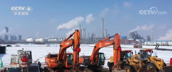 奋进的春天 | 光伏产业链各环节产量再创历史新高 奋进的春天 | 光伏产业链各环节产量再创历史新高