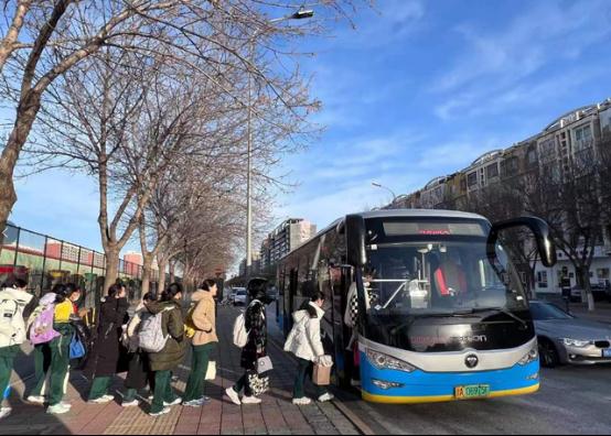 北京明日早高峰提前，8点将严重拥堵