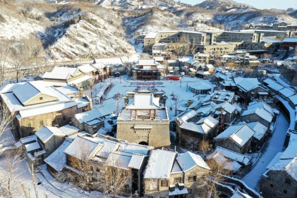 水镇雪韵