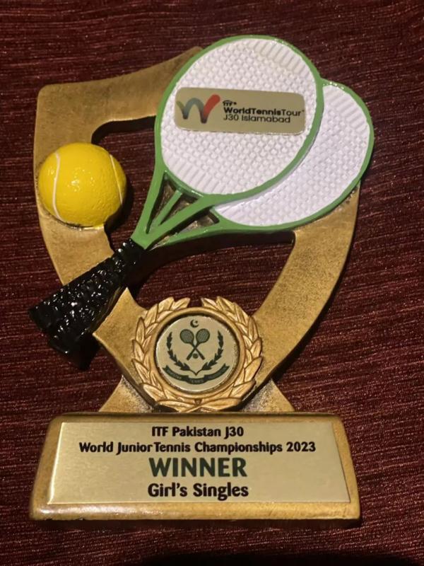 未来可期！浙江16岁女孩获网球世界冠军