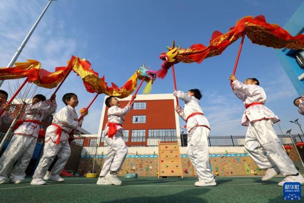 多彩民俗欢庆“二月二”