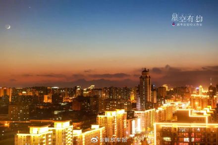 今晚观赏:金星伴月 今晚观赏:金星伴月