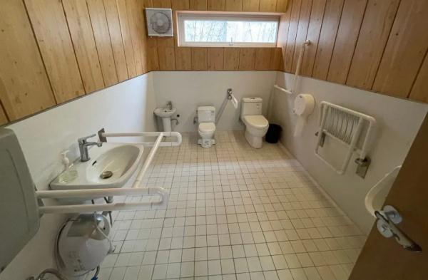 【便民】适老适幼、提供免费厕纸……上海环卫公厕不断提升服务能级 【便民】适老适幼、提供免费厕纸……上海环卫公厕不断提升服务能级