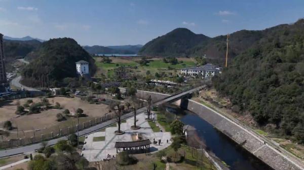 厉害了!“摸鱼”摸出新物种 厉害了!“摸鱼”摸出新物种