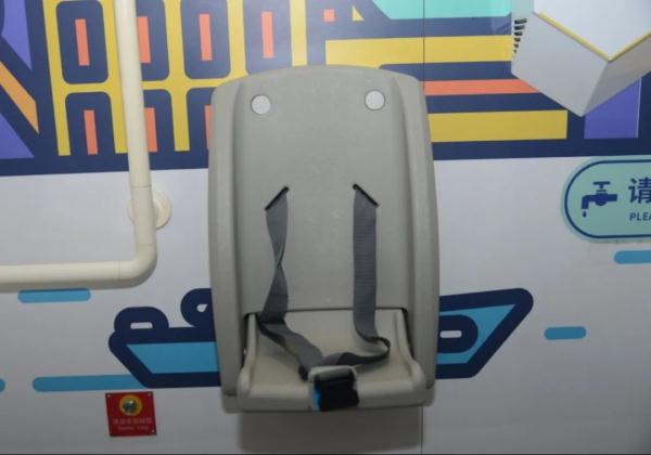 【便民】适老适幼、提供免费厕纸……上海环卫公厕不断提升服务能级 【便民】适老适幼、提供免费厕纸……上海环卫公厕不断提升服务能级