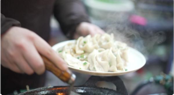 月入百万的饺子店,一场温暖的双向奔赴! 月入百万的饺子店,一场温暖的双向奔赴!