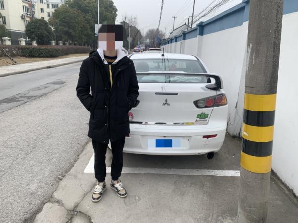 上海一男子社交平台炫耀车子加速性能,被罚1000元记6分 上海一男子社交平台炫耀车子加速性能,被罚1000元记6分