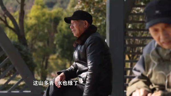 厉害了!“摸鱼”摸出新物种 厉害了!“摸鱼”摸出新物种