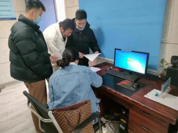 “董事长”喊转账？公司财务转出148万