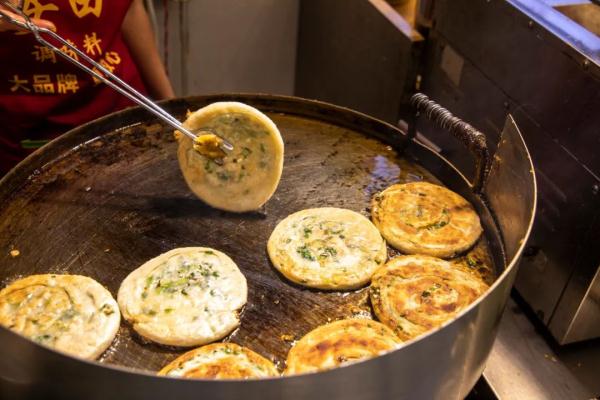 满足“烟火气”需求，上海又有新想法！“开放区”内分3类管理，公开征求意见→