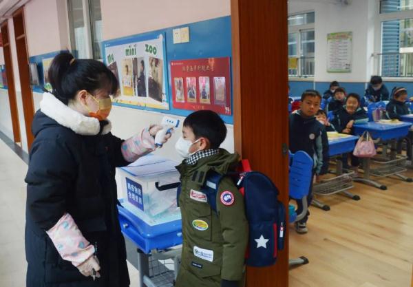 又有学校通知停课！不是新冠为什么会停课？有依据吗？疾控部门详解来了→