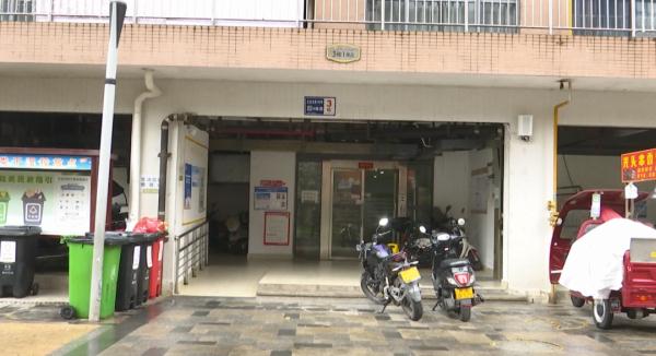 家里灰尘满天飞，业主投诉楼上装修太扰民？真实情况竟是……