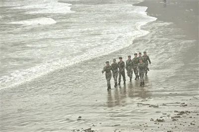 赛场战场，铿锵玫瑰同芬芳