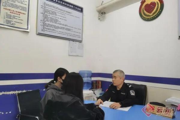 安欣“同款”！满头白发是他们的徽章→