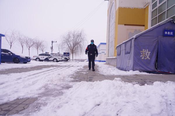 父亲牺牲10年后儿子继承警号 新入职的80多天如何度过? 父亲牺牲10年后儿子继承警号 新入职的80多天如何度过?