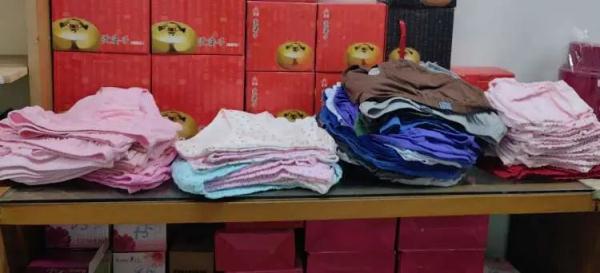 上海93岁老人一天跑两趟！69岁小店卖假领头、热水瓶胆...