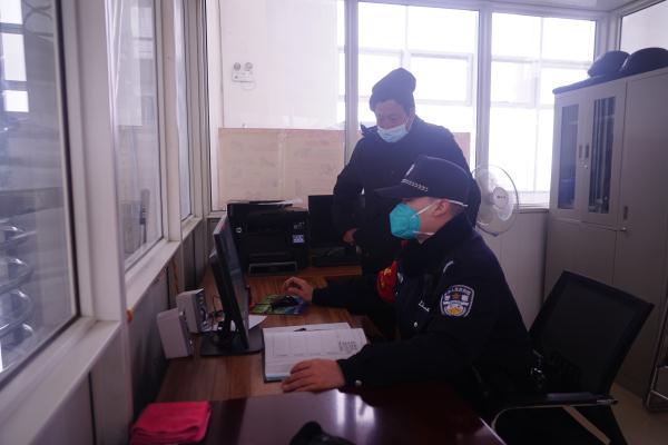 父亲牺牲10年后儿子继承警号 新入职的80多天如何度过? 父亲牺牲10年后儿子继承警号 新入职的80多天如何度过?