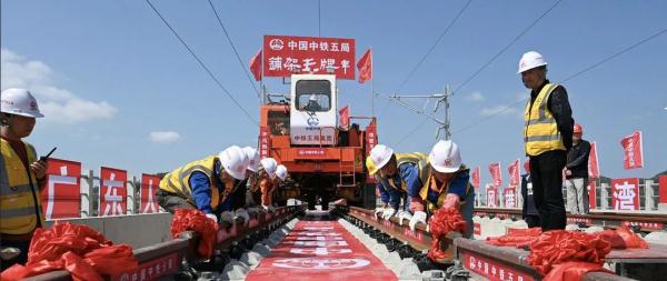 最新！广州到汕尾，1小时！