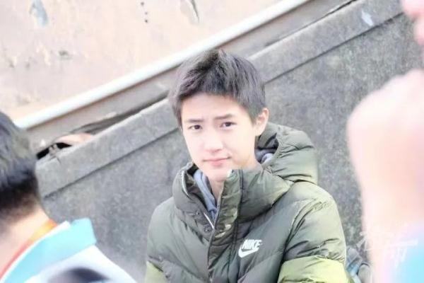 超燃!杭州高三学生写了首歌,听完热血沸腾 超燃!杭州高三学生写了首歌,听完热血沸腾