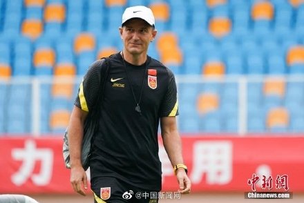 郑智陈涛或进国足教练组