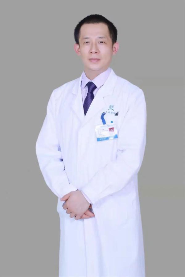著名企业家称每天睡4个小时就够了？医生提醒→