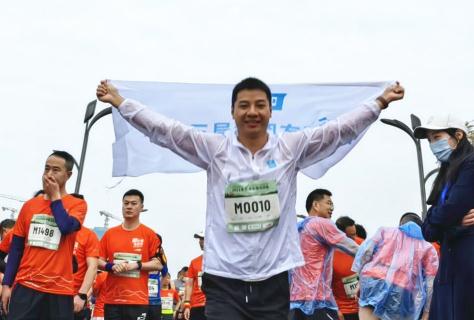 世界大运会体育公园举办首场半程马拉松比赛