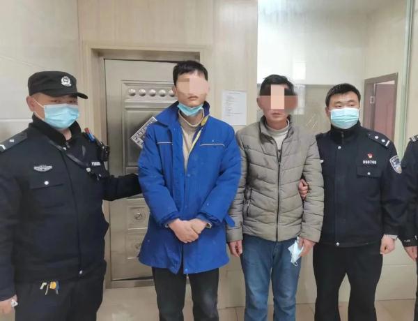 “这伤口不对劲！”他一句话救回一条命