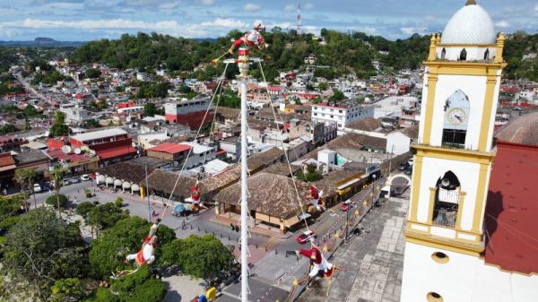 墨西哥：旅游业复苏让“空中飞人”期待未来