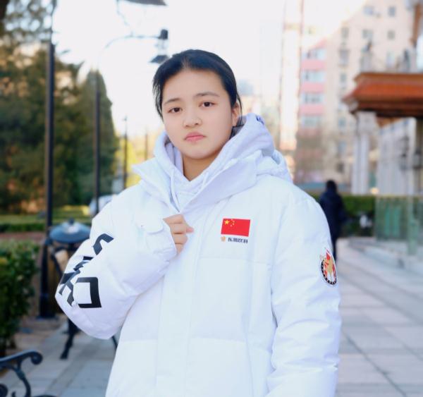河南姑娘刘清漪,冠军!她才17岁 河南姑娘刘清漪,冠军!她才17岁