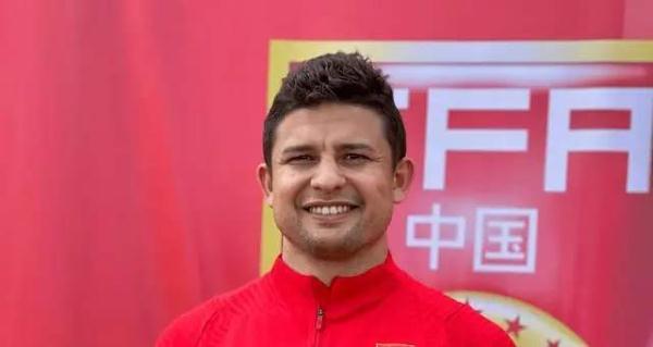 国足新一期集训名单出炉 艾克森、蒋光太等人在列