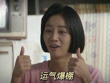 高速上一觉醒来，车在冒烟、无人驾驶！坐副驾的他，慌了也跳了！