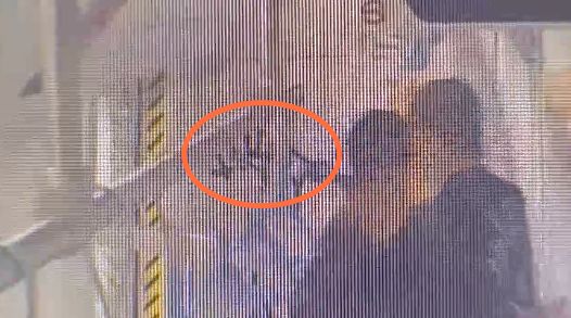 被迫暂停运营！上海地铁一车厢弥漫刺鼻气味，原因竟是…