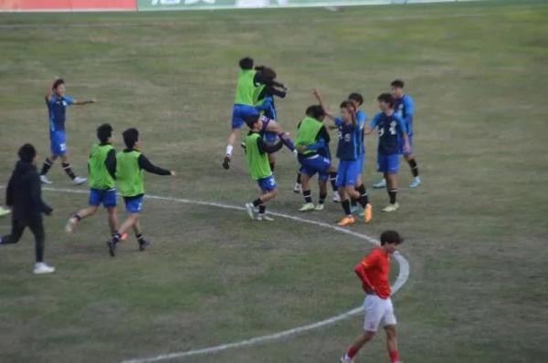 时隔十年！辽宁男足夺冠！